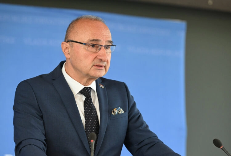 Grlić-Radman kivan na Crnu Goru: Ako usvoje Rezoluciju o Jasenovcu, odgovorit ćemo